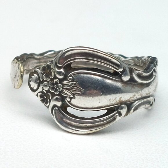 Vintage International Deep Silver Floral Spoon Wrap Ring Size 10 - Picture 3 of 6